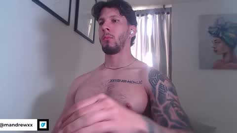 Snapshot of andrew_mathe chatting on 14, 12, 2025 Andrew Mathwes online show from 14, 12, 2025