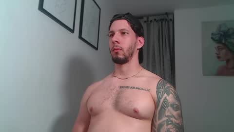 Snapshot of andrew_mathe chatting on 16, 12, 2025 Andrew Mathwes online show from 16, 12, 2025