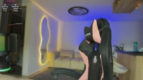 Andrew M. online show from 7, 5, 2026