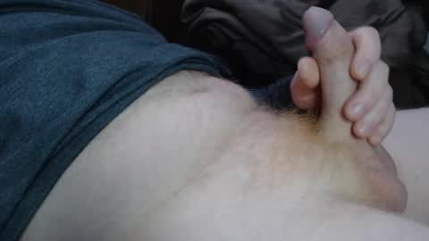 Snapshot of andrewcb7 chatting on 7, 3, 2026 andrewcb7 online show from 7, 3, 2026