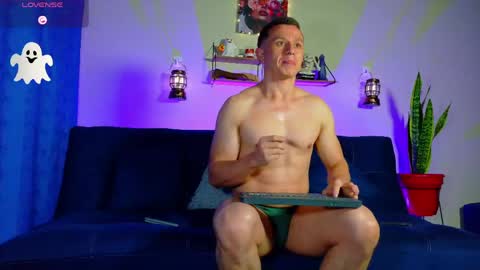 andrewfalcon_ online show from 3, 5, 2026
