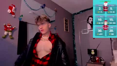 Snapshot of andrius_24 chatting on 15, 12, 2024 online show from 15, 12, 2024