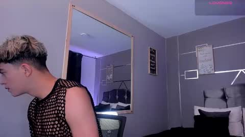 Snapshot of andrius_24 chatting on 25, 1, 2025 online show from 25, 1, 2025