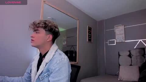 Snapshot of andrius_24 chatting on 27, 1, 2025 online show from 27, 1, 2025