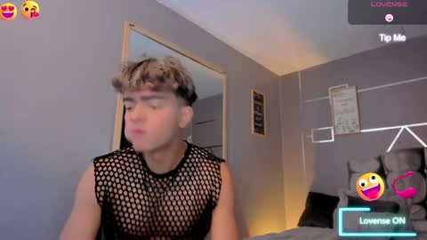 Snapshot of andrius_24 chatting on 5, 2, 2025 online show from 5, 2, 2025