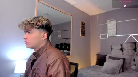 Snapshot of andrius_24 chatting on 8, 2, 2025 online show from 8, 2, 2025