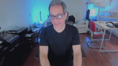 Andrew online show from 22, 12, 2025