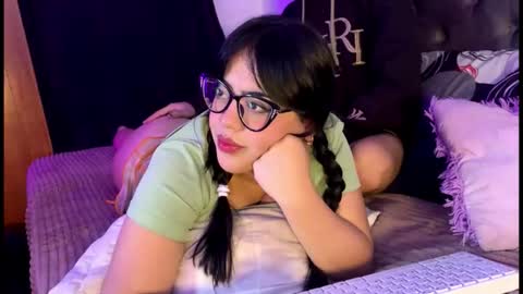 Snapshot of andy_emily chatting on 9, 3, 2026 andy_emily online show from 9, 3, 2026