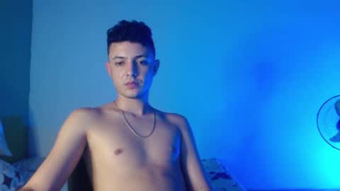 Snapshot of andy_gazmey chatting on 5, 11, 2025 andy_gazmey online show from 5, 11, 2025