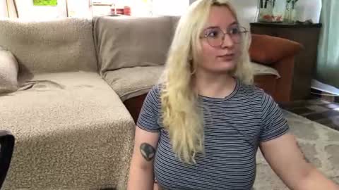 Cherry online show from 6, 8, 2026
