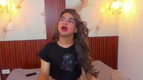 Snapshot of andytovar chatting on 7, 3, 2026 Andy online show from 7, 3, 2026