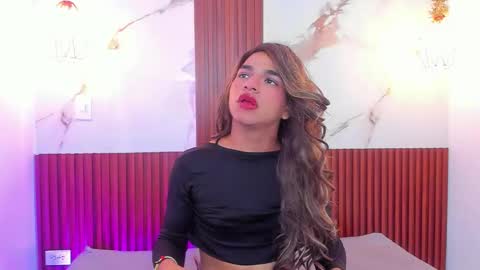 Snapshot of andytovar chatting on 7, 3, 2026 Andy online show from 7, 3, 2026