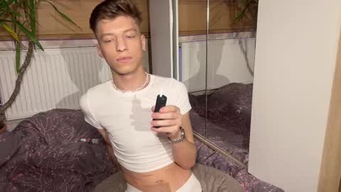 AndyTwinkkk online show from 25, 1, 2025