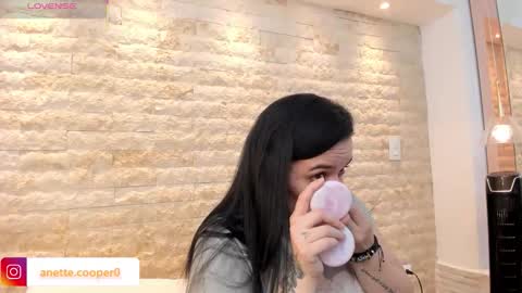 anette_cooper online show from 18, 12, 2025