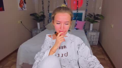 Anfisa online show from 18, 2, 2025