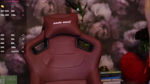 Snapshot of angeellina chatting on 2, 12, 2024 angeellina online show from 2, 12, 2024