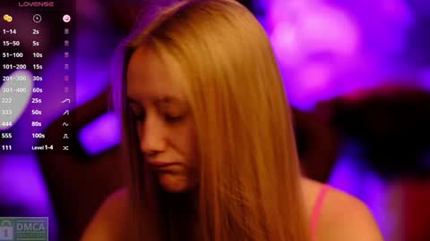 Snapshot of angeellina chatting on 5, 1, 2025 angeellina online show from 5, 1, 2025