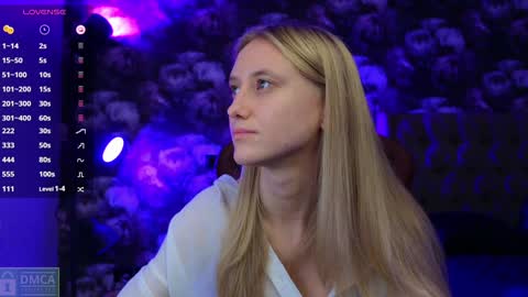 Snapshot of angeellina chatting on 12, 1, 2025 angeellina online show from 12, 1, 2025