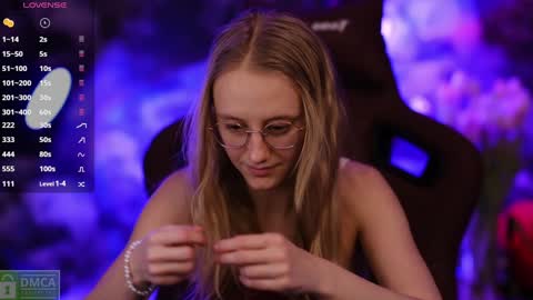 Snapshot of angeellina chatting on 26, 1, 2025 angeellina online show from 26, 1, 2025