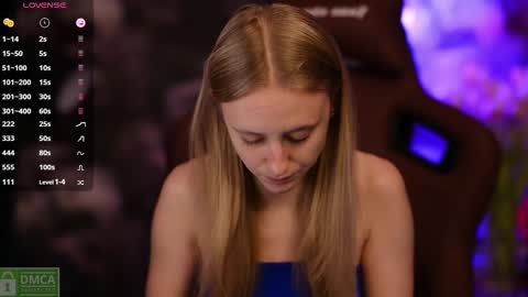 Snapshot of angeellina chatting on 27, 1, 2025 angeellina online show from 27, 1, 2025