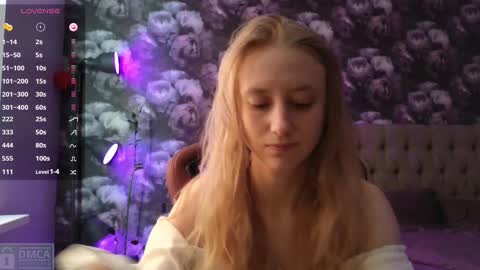 Snapshot of angeellina chatting on 20, 2, 2025 angeellina online show from 20, 2, 2025