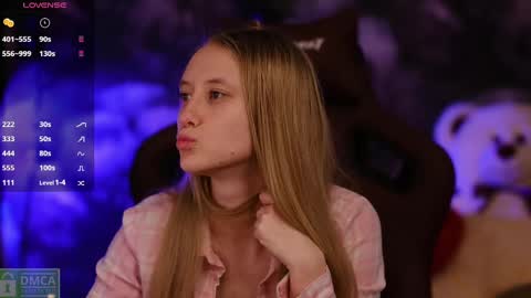 Snapshot of angeellina chatting on 24, 2, 2025 angeellina online show from 24, 2, 2025