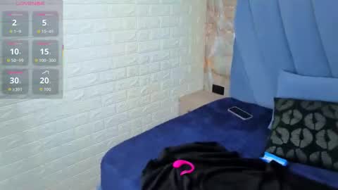 angel__red_ online show from 29, 11, 2025