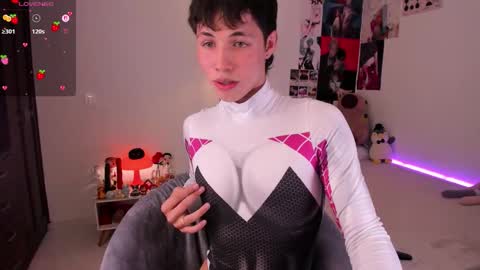 Angel   help me with 100 thumbs up online show from 10, 10, 2025