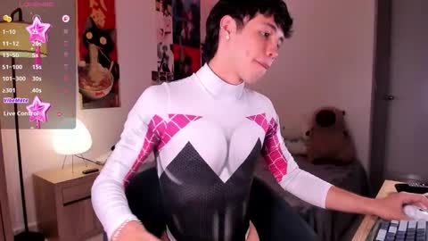 Angel   help me with 100 thumbs up online show from 19, 3, 2026