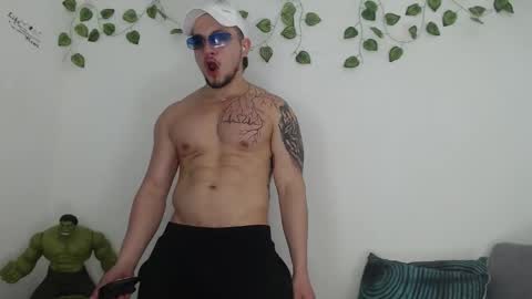 Angel Curl online show from 9, 1, 2026