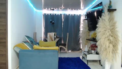 Angel Curl online show from 29, 4, 2026
