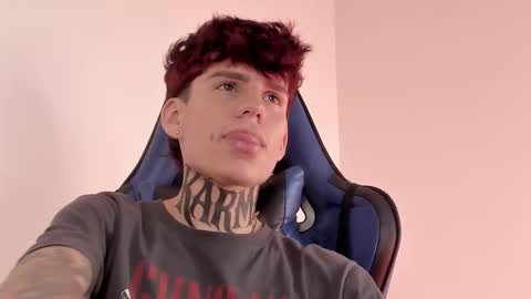 Snapshot of angel_eros_ chatting on 21, 3, 2026 Angel online show from 21, 3, 2026