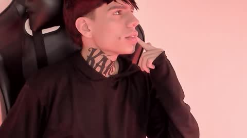 Snapshot of angel_eros_ chatting on 22, 3, 2026 Angel online show from 22, 3, 2026