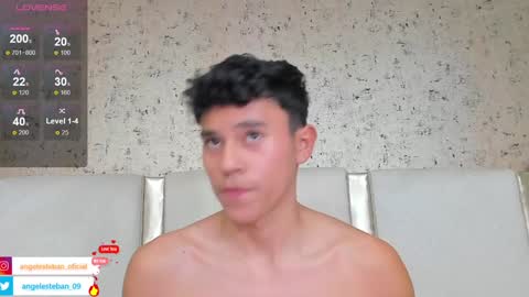 ngel Esteban  online show from 17, 1, 2025