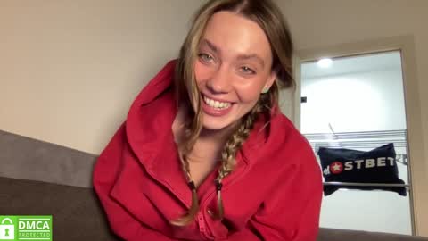 Snapshot of angel_from_sky chatting on 24, 1, 2025 Greetings  Jess online show from 24, 1, 2025