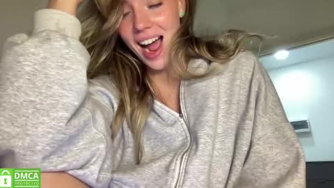Snapshot of angel_from_sky chatting on 9, 2, 2025 Greetings  Jess online show from 9, 2, 2025