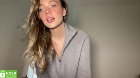 Snapshot of angel_from_sky chatting on 25, 2, 2025 Greetings  Jess online show from 25, 2, 2025