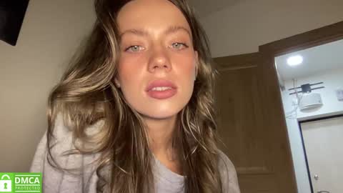 Snapshot of angel_from_sky chatting on 22, 9, 2025 Greetings  Jess online show from 22, 9, 2025