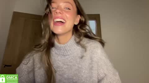 Snapshot of angel_from_sky chatting on 5, 10, 2025 Greetings  Jess online show from 5, 10, 2025