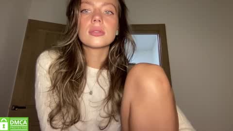 Snapshot of angel_from_sky chatting on 6, 10, 2025 Greetings  Jess online show from 6, 10, 2025