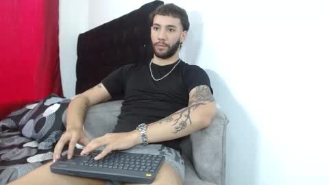 angel_kyrozz online show from 23, 10, 2025