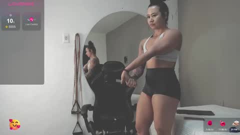 Snapshot of angel_martins chatting on 19, 9, 2025 Angel online show from 19, 9, 2025