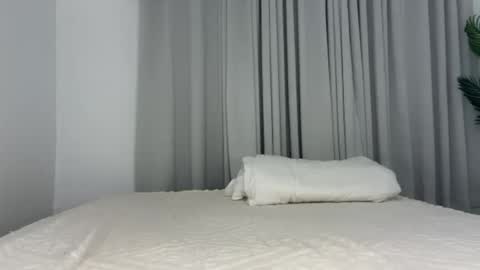 Snapshot of angel_petite07 chatting on 2, 8, 2026 angel_petite07 online show from 2, 8, 2026