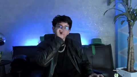 Snapshot of angel_scott2 chatting on 13, 3, 2026 angel_scott2 online show from 13, 3, 2026