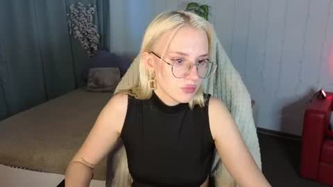 Angelica online show from 25, 6, 2026