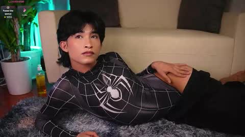 INDEPENDENT MODELDimerson Daza online show from 28, 3, 2026