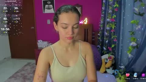 Snapshot of angela_hank2_ chatting on 11, 9, 2025 ANGELA  online show from 11, 9, 2025