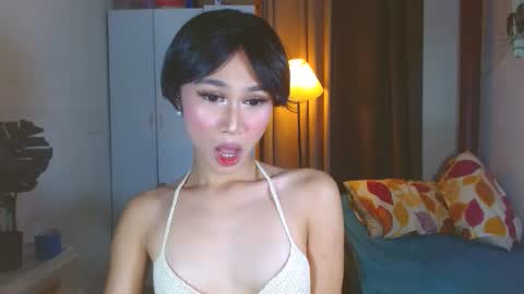 Snapshot of angela_mccollins chatting on 6, 10, 2025 angela online show from 6, 10, 2025