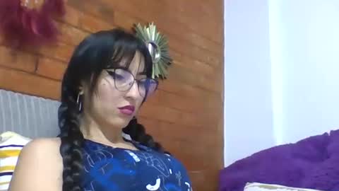  Angela  online show from 17, 12, 2025