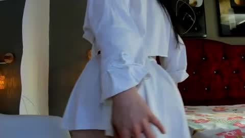 angela_nix online show from 30, 7, 2026
